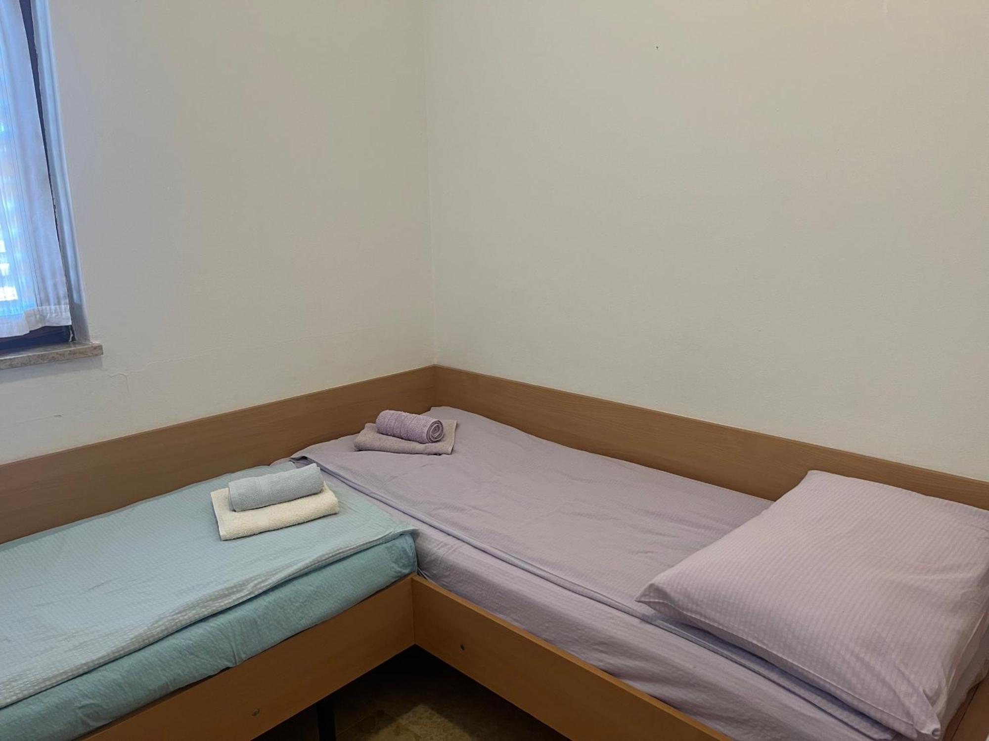 Apartmani Milokanovic Funtana Bagian luar foto