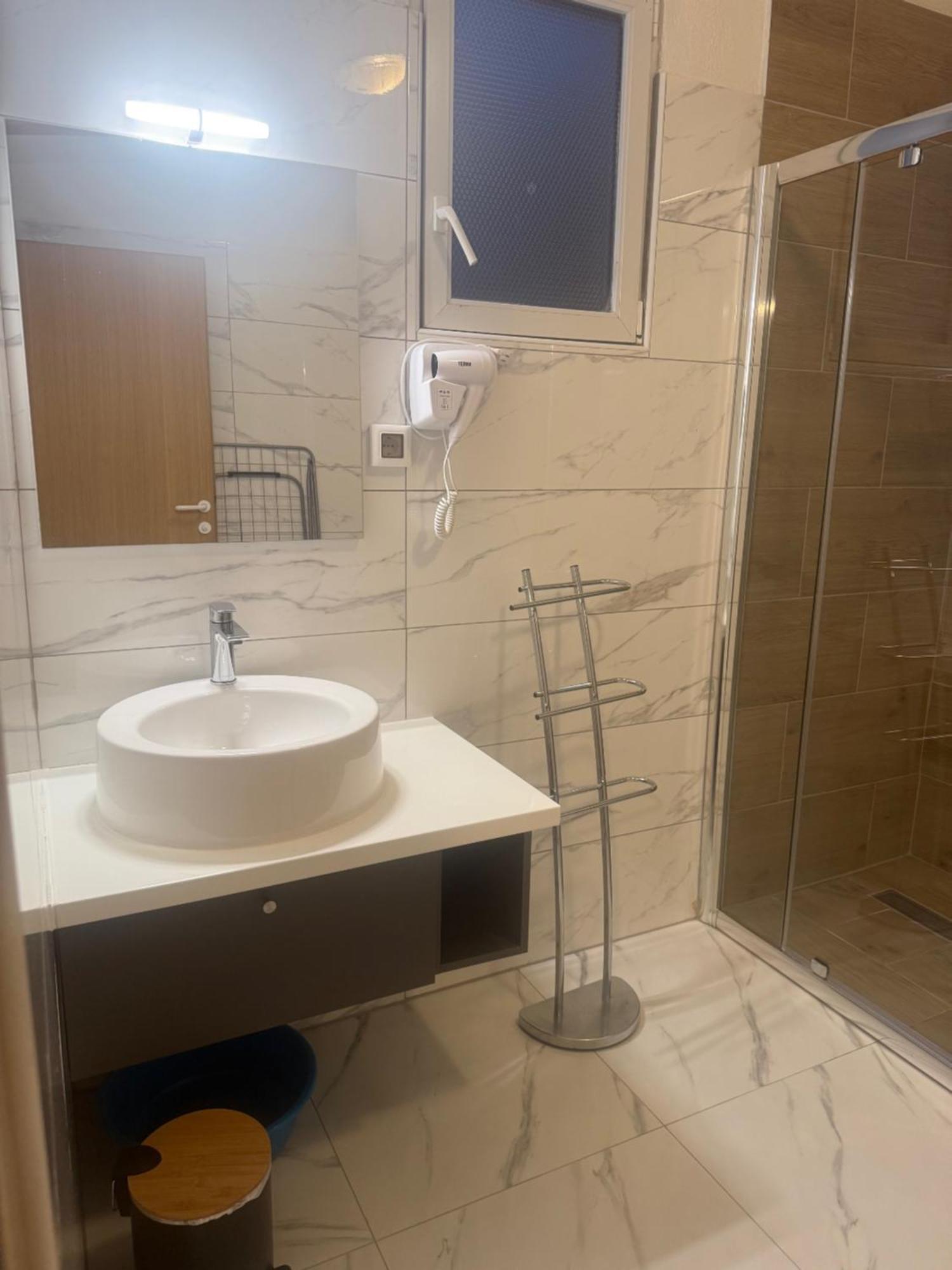 Apartmani Milokanovic Funtana Bagian luar foto